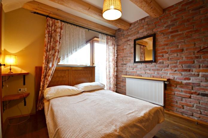 Dom Na Rozcesciu Bed & Breakfast Koniaków Exterior foto